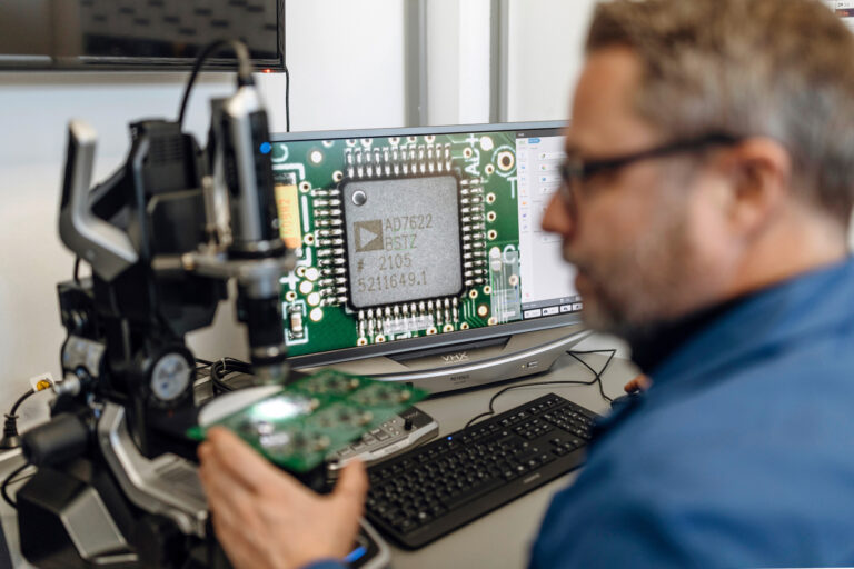 Keine perfekte Inszenierung, sondern echte Momente. Genau dort entstehen Bilder, die zeigen, wie sich ein Unternehmen wirklich anfühlt